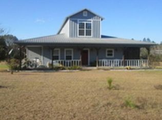 879 Oak Landing Rd, Jesup, GA 31546