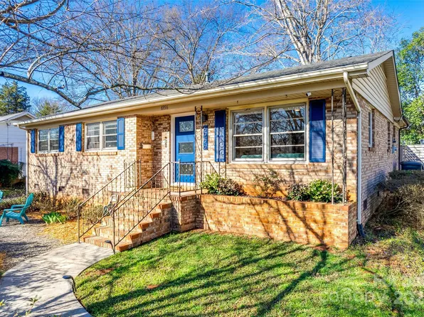 6956 Oakstone Pl, Charlotte, NC 28210