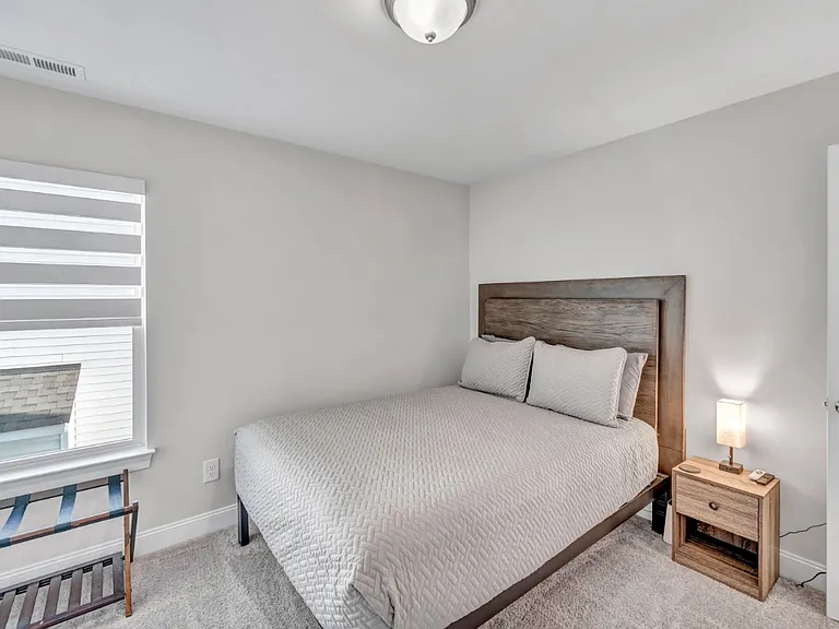 2113 Seneca Dr — Photo 28