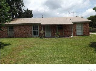6553 S Sellers Dr, Milton, FL 32570