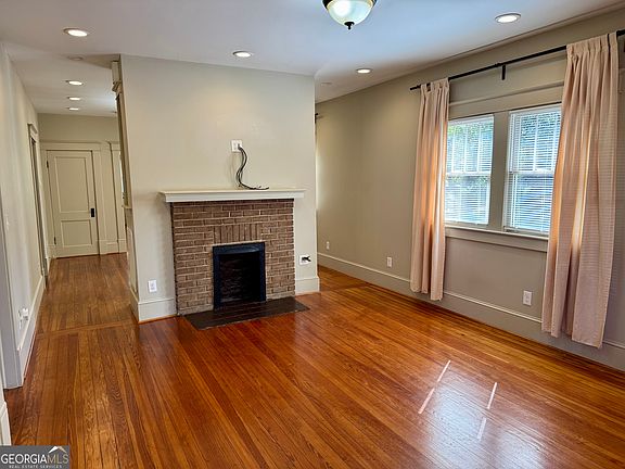 3rd image of 2482 Maple St