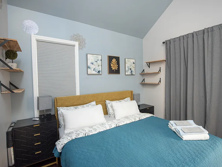 4731 Beach 47 St #2 — Photo 74
