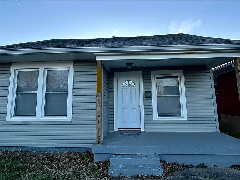 3726 Lentz Ave — Photo 1