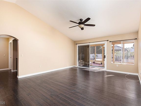5th image of 9705 Blue Bell Dr