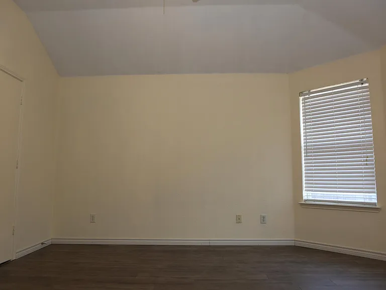 7305 Maplewood Dr — Photo 69