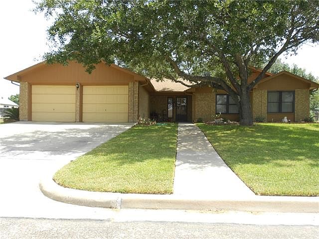 1st image of 108 Meadow Creek Dr