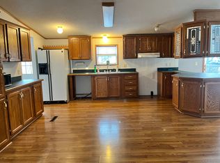 303 E Perkins St, Hartford City, IN 47348