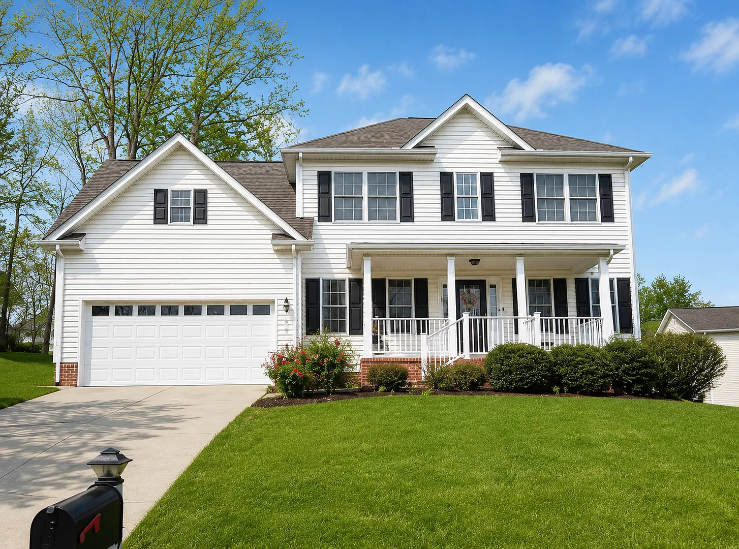 Blacksburg, 4 BR / 2.5 BA Available August 21 — Photo 1