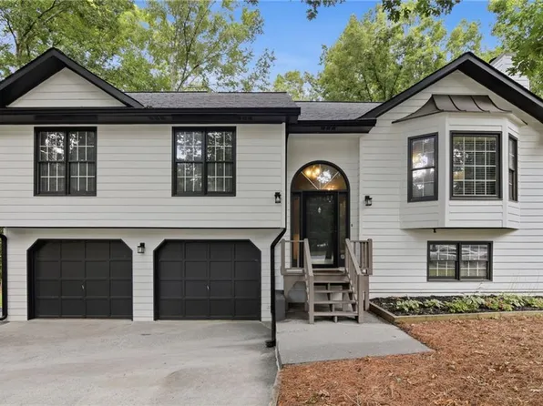 23 W Ridge Dr SE, Cartersville, GA 30121