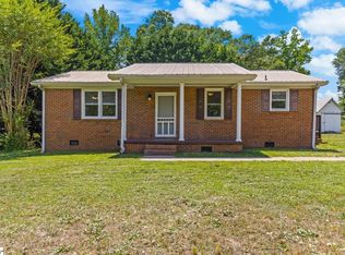 102 E St, Williamston, SC 29697