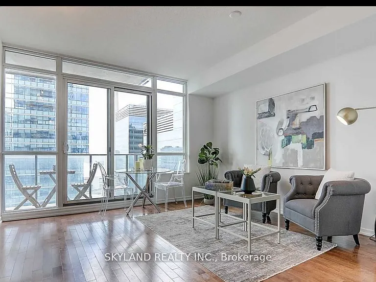 65 Bremner Blvd #3004 — Photo 2