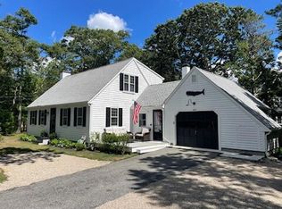 863 Bumps River Rd, Centerville, MA 02632