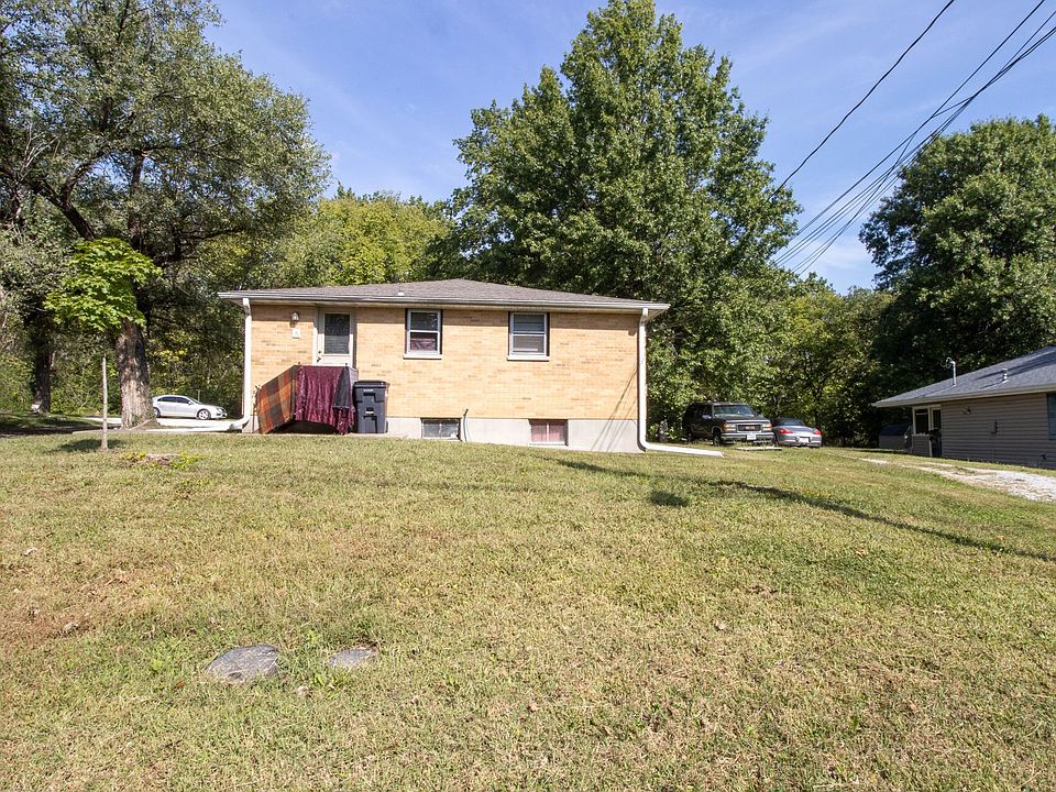 2nd image of 1405 Lowe St