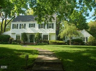 3 Wesskum Wood Rd, Riverside, CT 06878