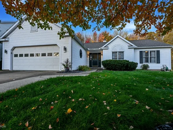 955 Norwegian Wood Dr, Medina, OH 44256