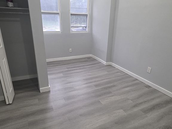 5th image of 318 W Runyon St Floor 2