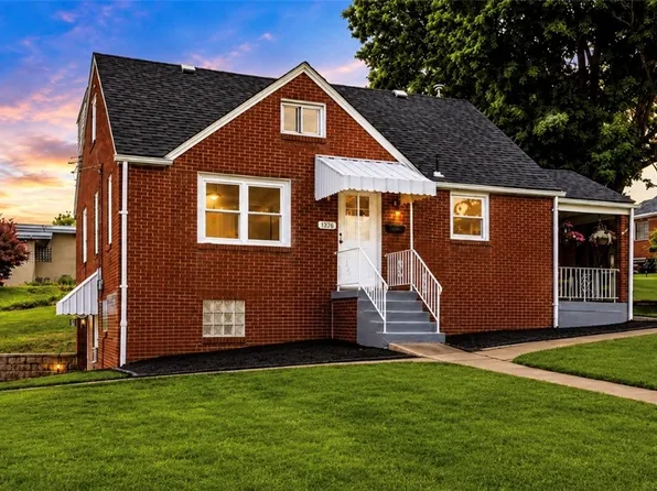 1376 Peterson Dr, Clairton, PA 15025