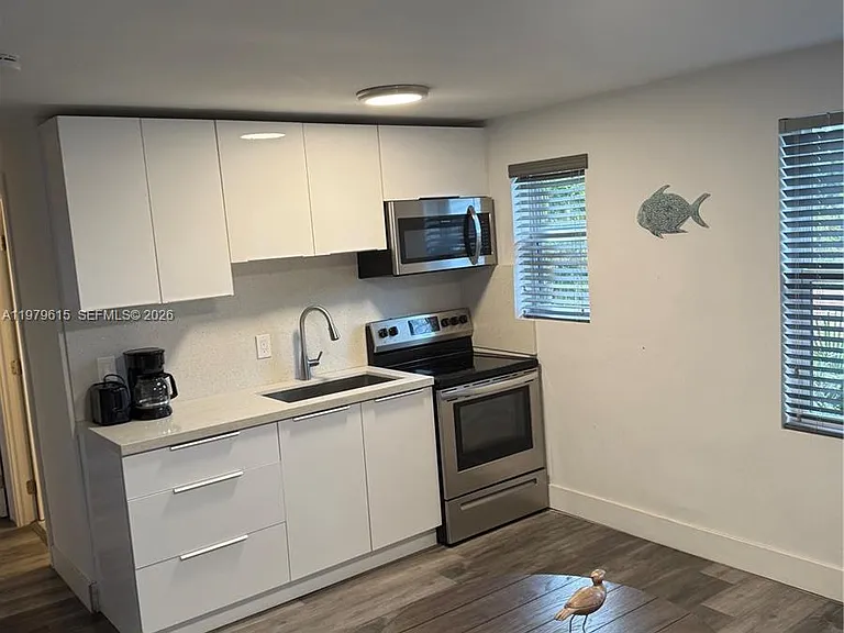 2020 Washington St #5 — Photo 1