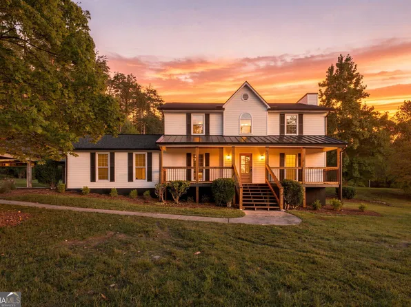 35 Pullman St, Rockmart, GA 30153