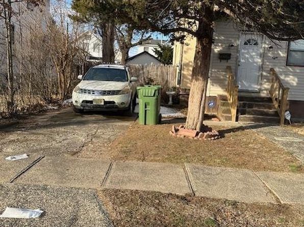 8 Germantown Ave #1, Edison, NJ 08817