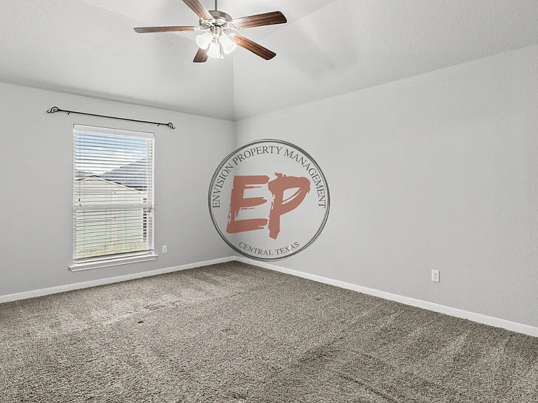 3020 Gilchrist Dr — Photo 5