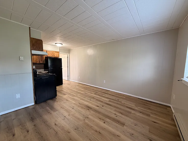 1223 S Franklin St #A — Photo 4