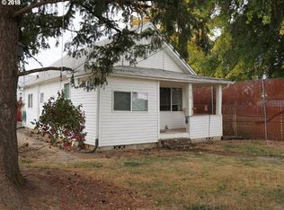 512 Lincoln St, Silverton, OR 97381