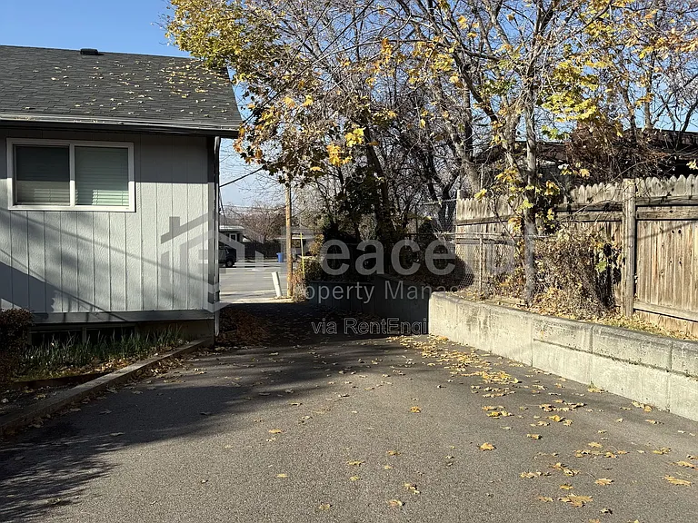 2025 S Broadmoor St — Photo 21
