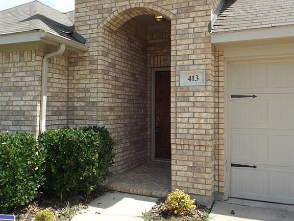 2nd image of 413 Dempster Ct