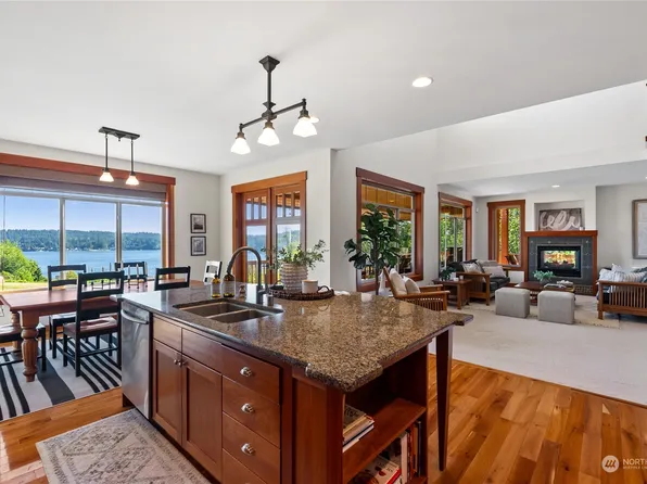 1817 62nd Avenue NW, Gig Harbor, WA 98335