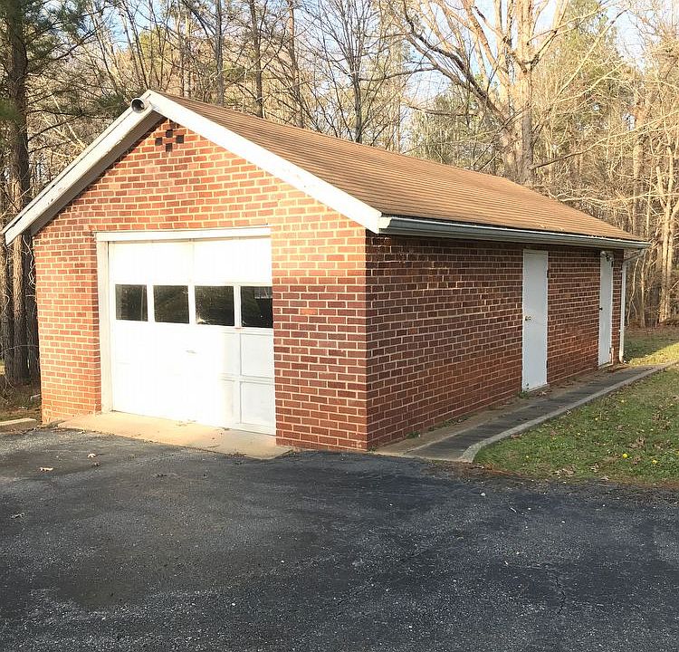 18728 Christanna Hwy, Lawrenceville, VA 23868 Zillow