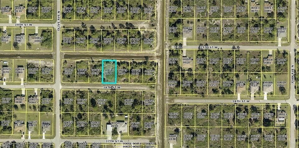 1st image of 3106 38th St W