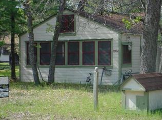 8982 Feather Fern, Atlanta, MI 49709