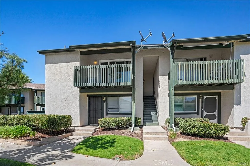 1 bed, 685 sqft, $2,290 — Photo 1
