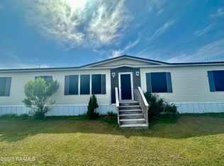 306 Tom Schexnader Rd, Opelousas, LA 70570