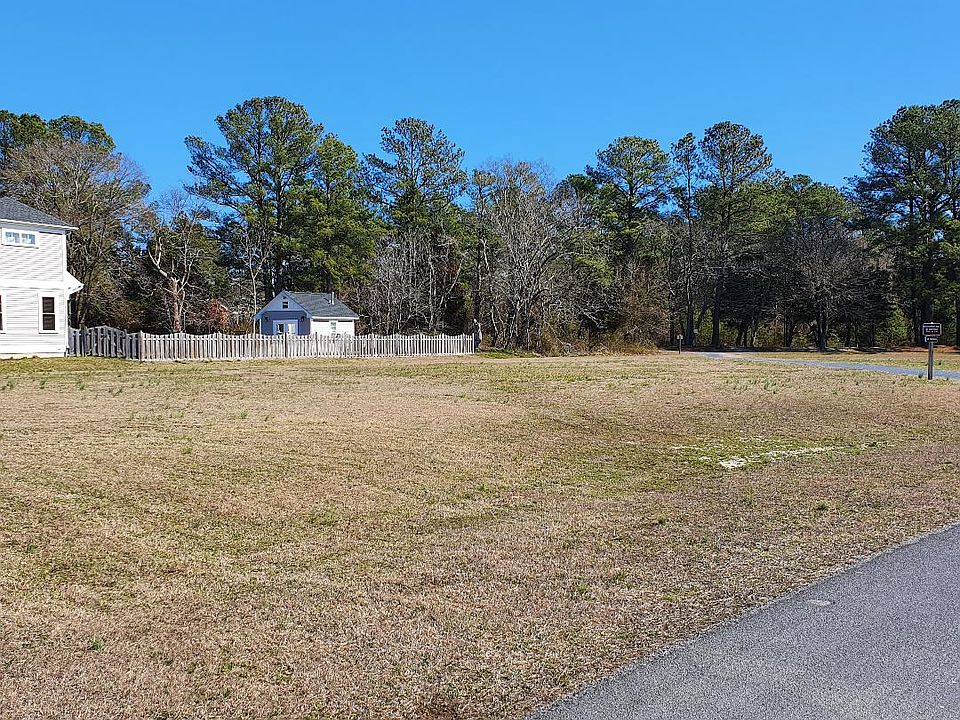 2nd image of 39 Osprey Ln