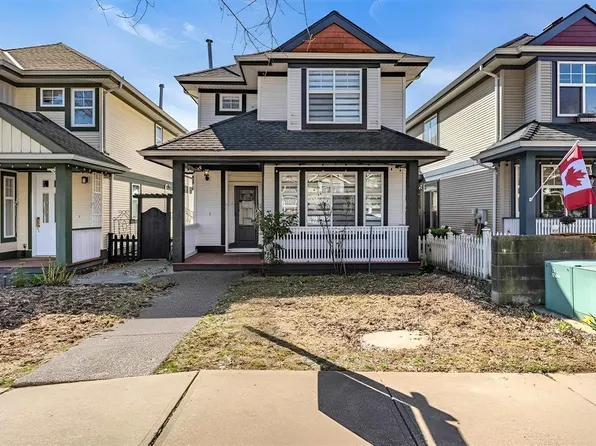 14852 58th Ave, Surrey, BC V3S 8W4