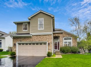 1174 Sweetwater Rdg, Lake In The Hills, IL 60156