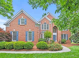 6107 Legacy Cir, Charlotte, NC 28277
