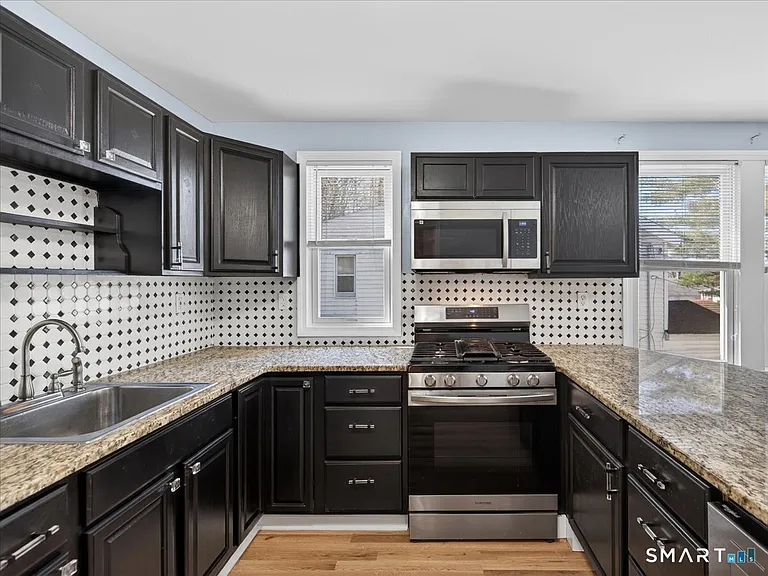 91 Jewett St #1 — Photo 7