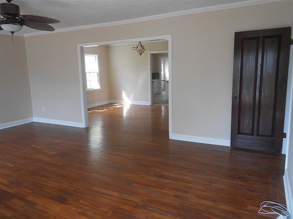 2nd image of 1303 NW Elm Ave