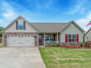 326 Gleaner Dr, Inman, SC 29349