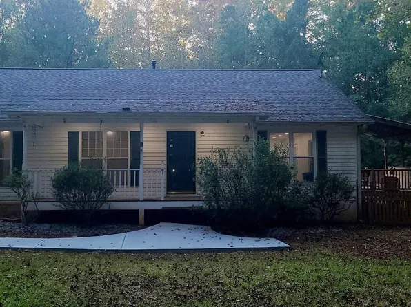 190 Shaw Rd, Sharpsburg, GA 30277