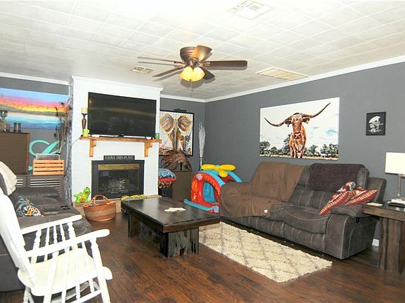 4th image of 1513 Hiawatha Trl