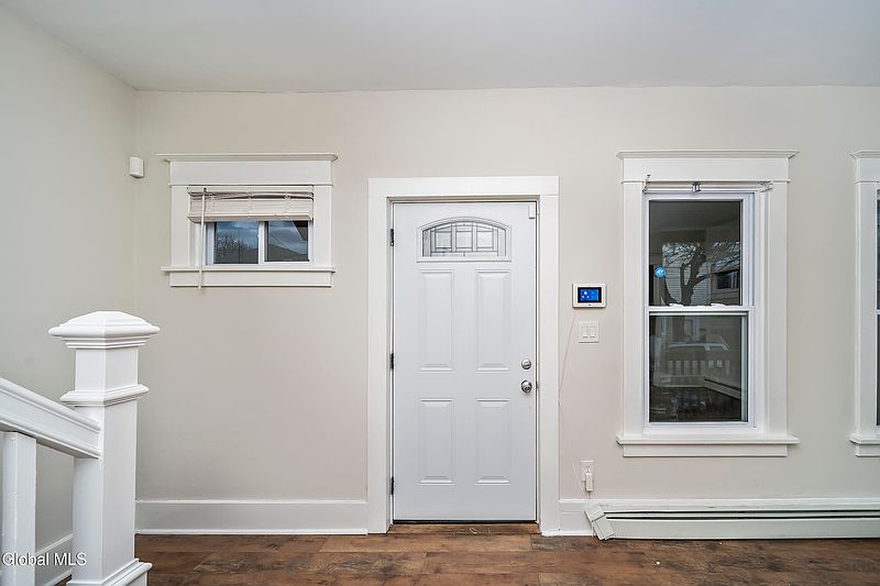 2nd image of 16 Regent Street