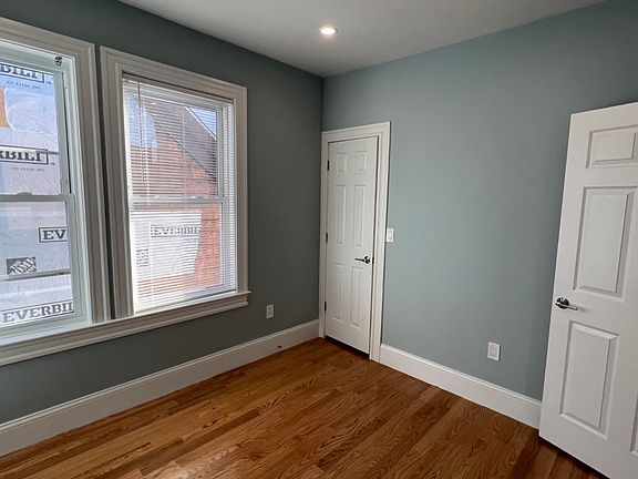 4th image of 75 Winchester St #3A