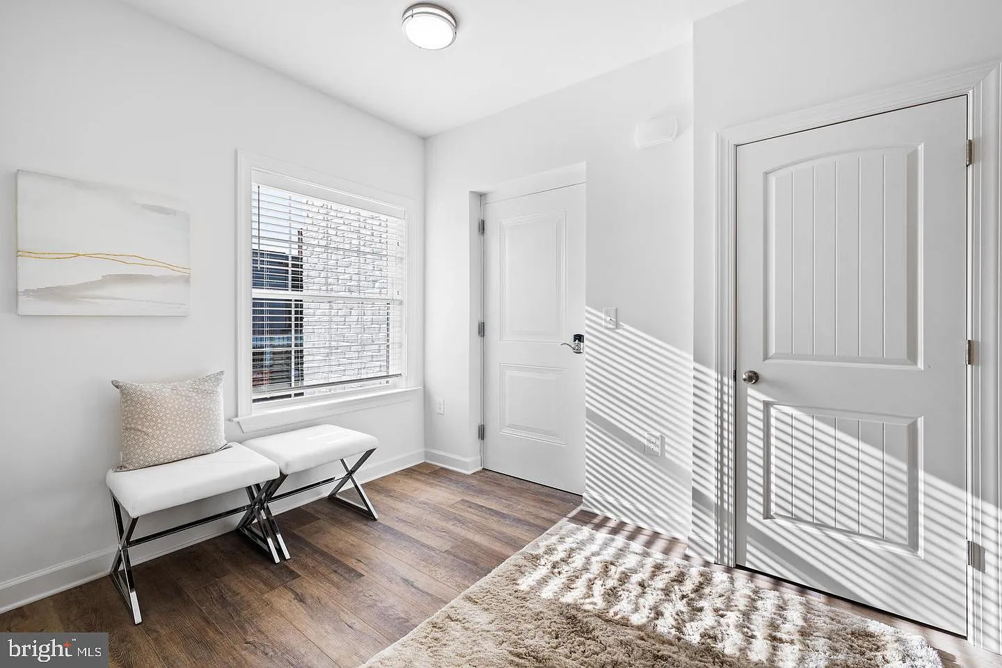2 bed, 2.0 bath, 1014 sqft, $2,120 — Photo 3