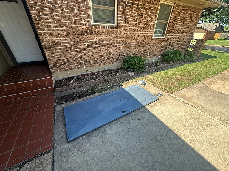 312 S Avery Dr — Photo 8