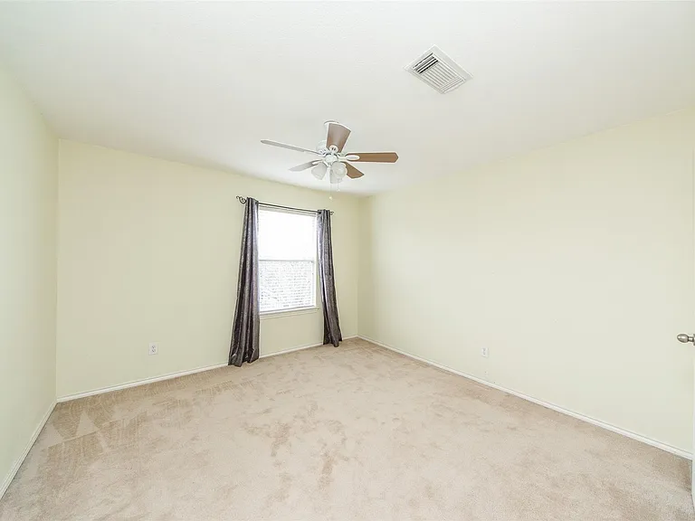 20306 Baytide Ct — Photo 23