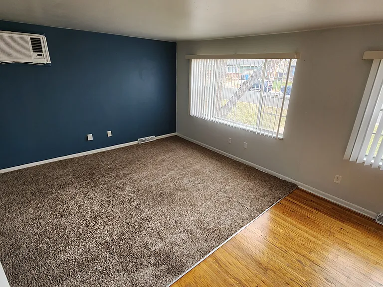 401 N Roosevelt Ave — Photo 7